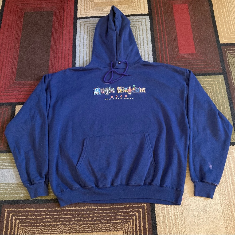 Vintage Magic Kingdom 2005 Hoodie Walt Disney World Theme Park  Men's Size XL